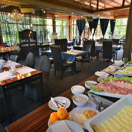 Parkhotel Morris Nový Bor المظهر الخارجي الصورة