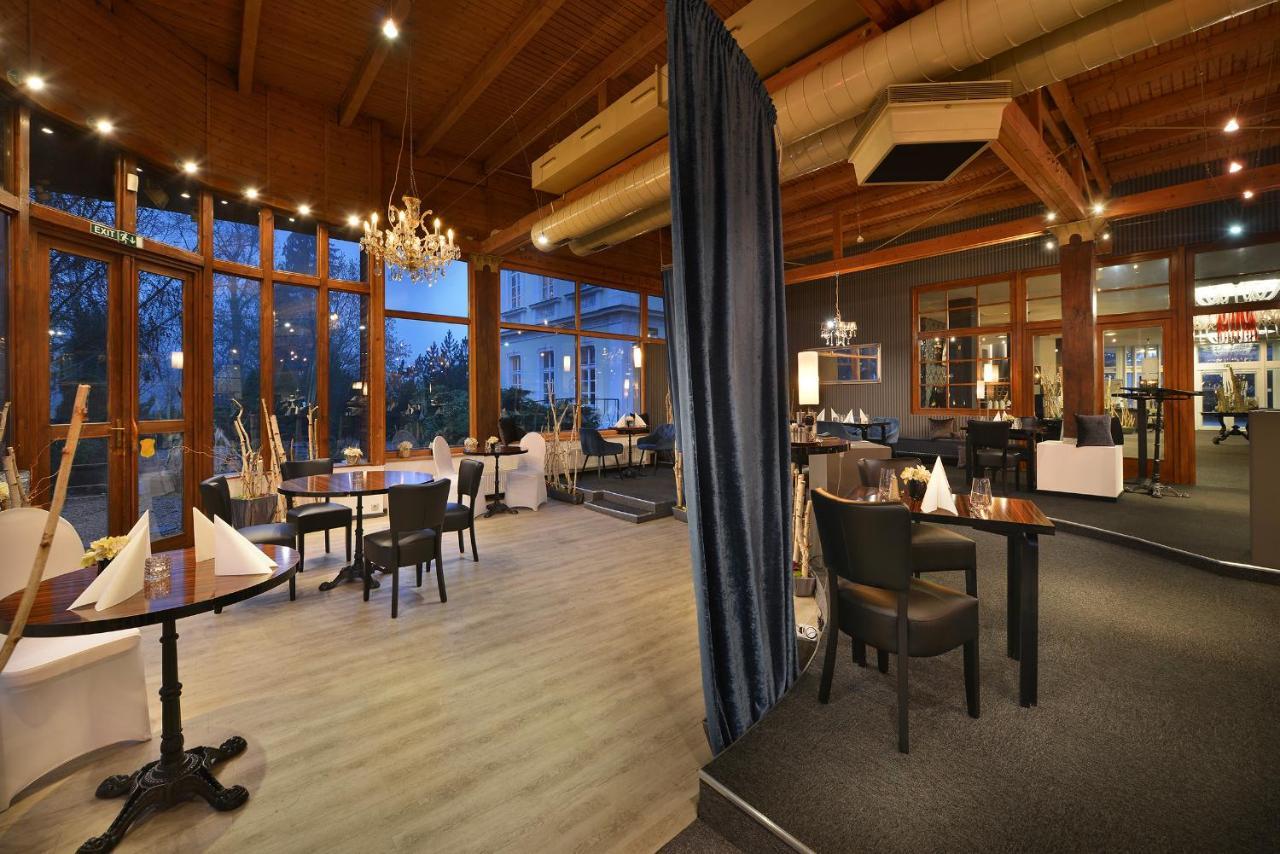 Parkhotel Morris Nový Bor المظهر الخارجي الصورة