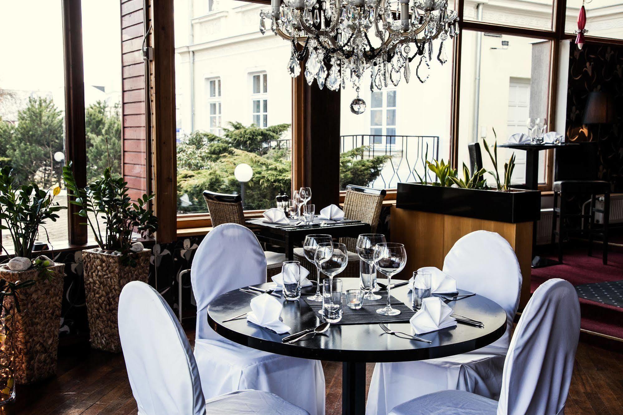 Parkhotel Morris Nový Bor المظهر الخارجي الصورة